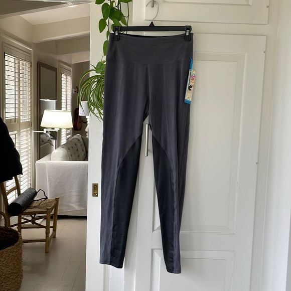Spanx Faux Suede Leggings NWT Medium - Picture 1 of 9